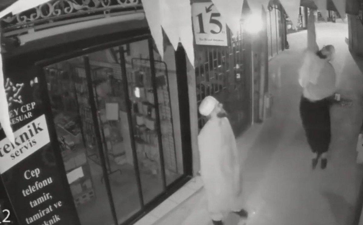 Trabzon'da bayrağa saldıran şüpheli: Psikolojim bozuk