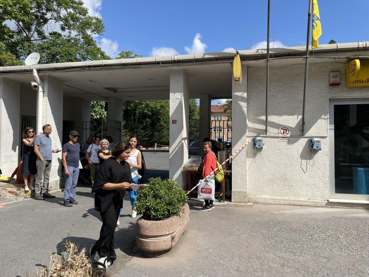 YKS sınavına girmekten vazgeçen öğrenciyi, vatandaş ikna etti