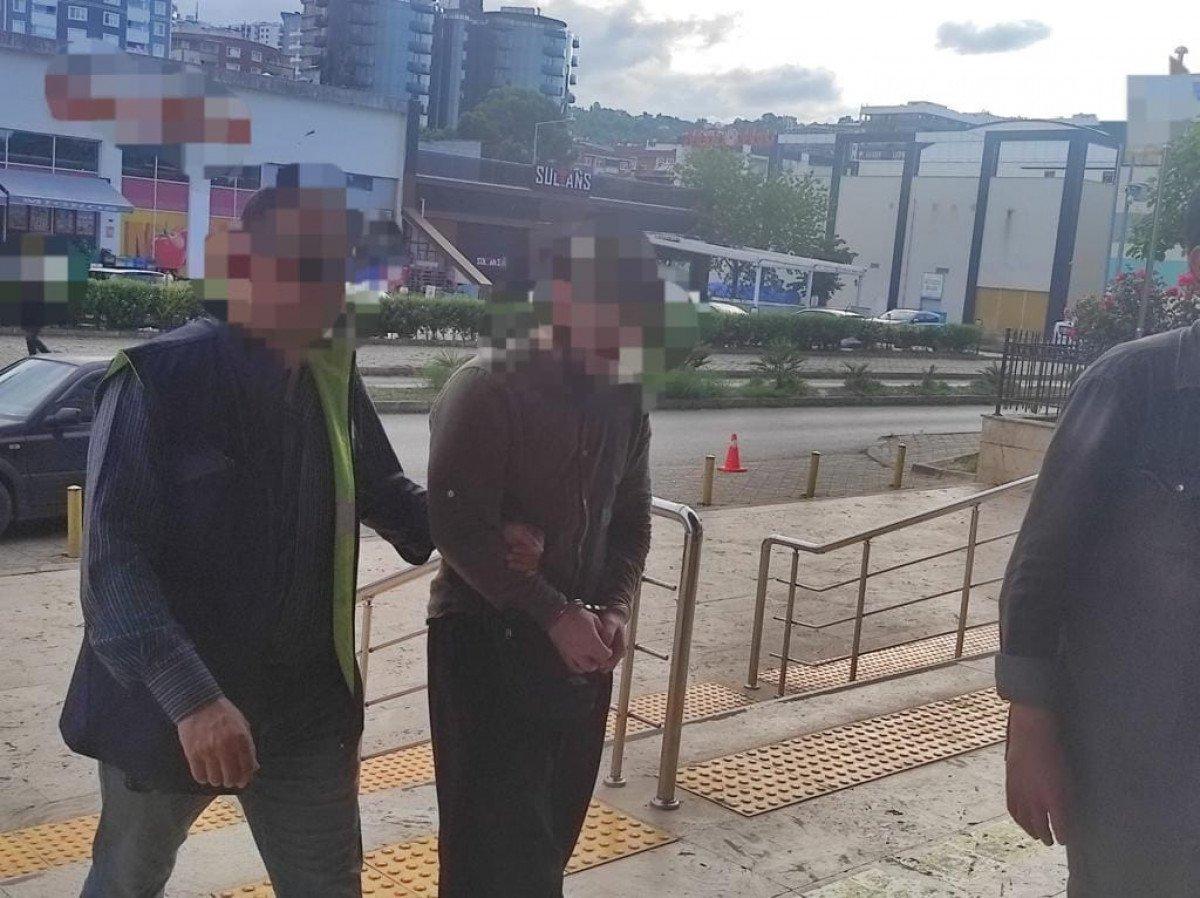 Trabzon'da bayrağa saldıran şüpheli: Psikolojim bozuk