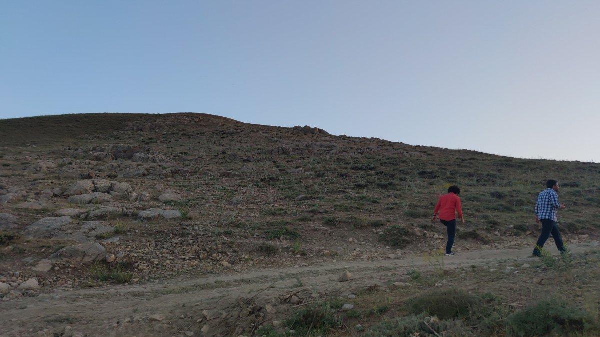 Van'da kaçak kazı yapan defineciler, 2 bin yıllık tarihi yapıyı açığa çıkardı