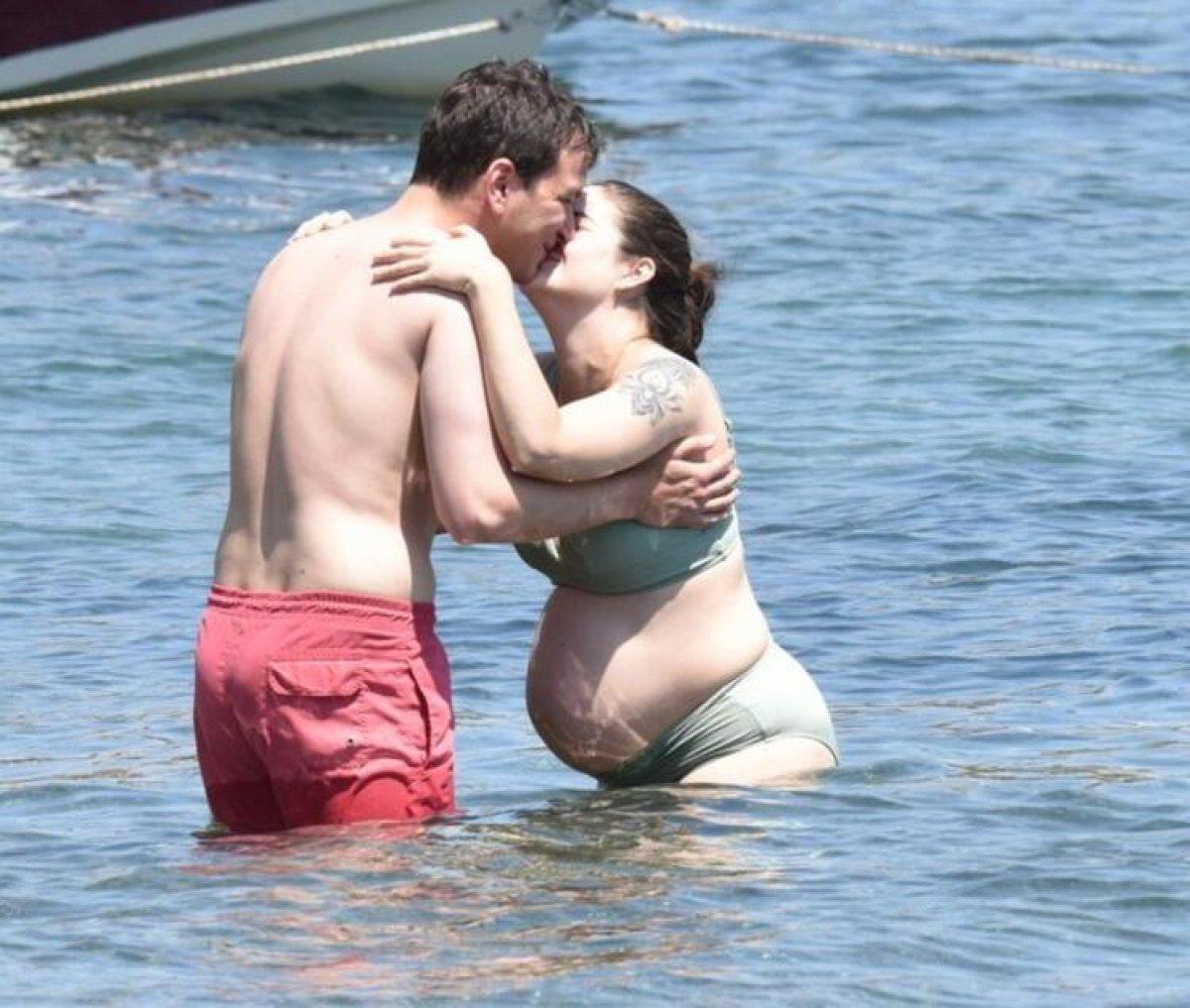 Selahattin Paşalı eşiyle tatilde