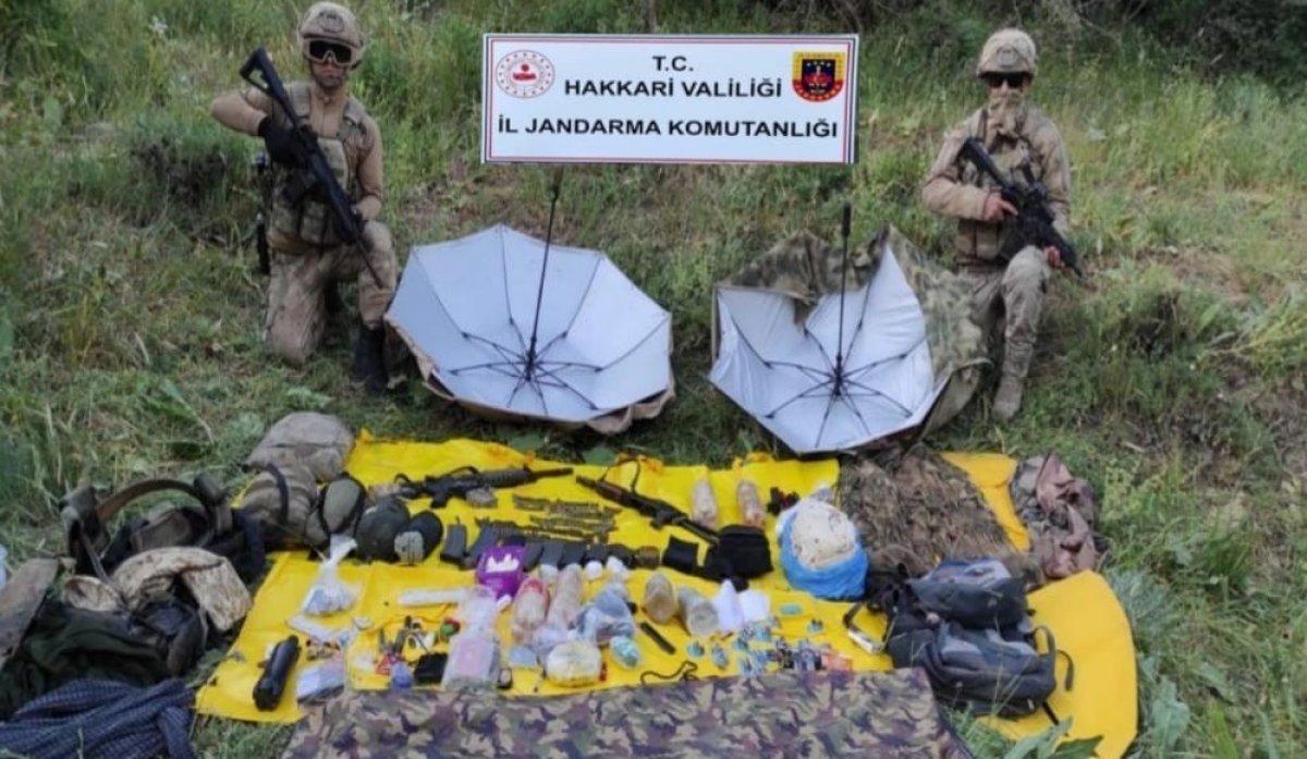 Şemdinli'de PKK'ya ait çok sayıda silah ve mühimmat ele geçirildi