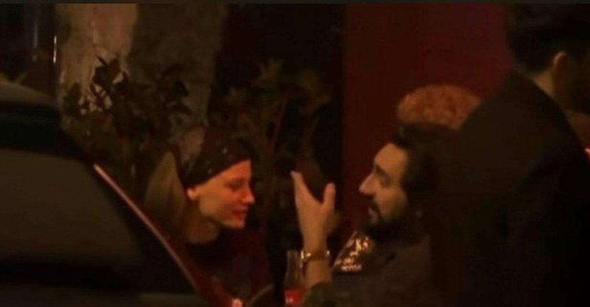 Serenay Sarıkaya, Umut Evirgen'le Yunanistan'a gitti