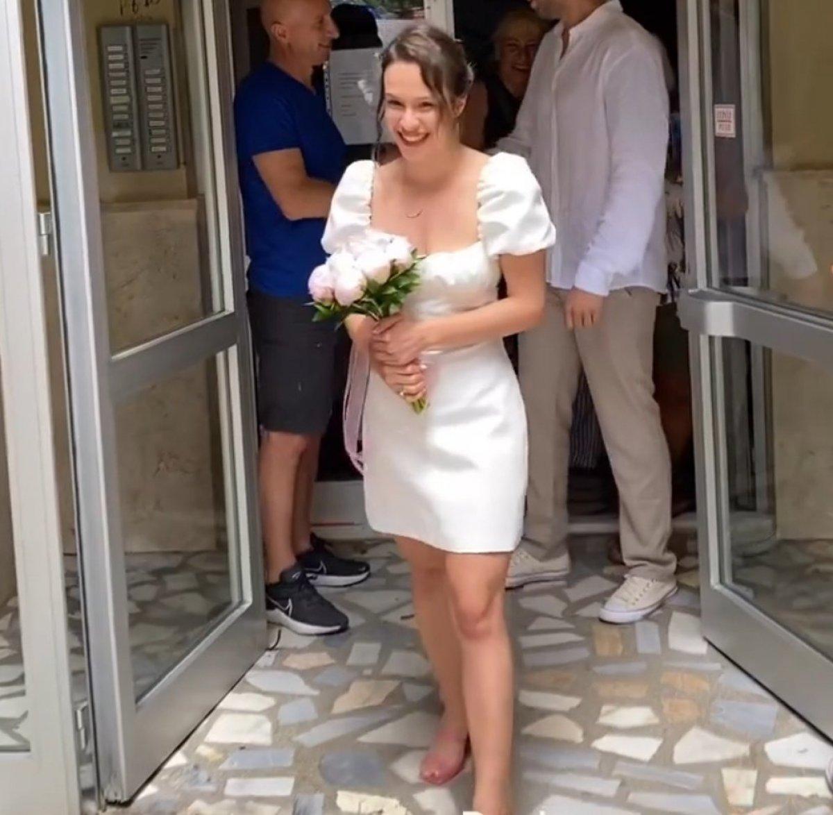 Gizem Katmer evlendi