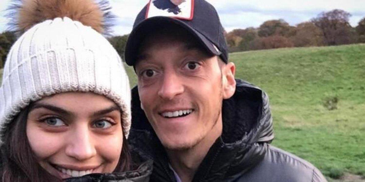 Amine Gülşe'nin bebeği göründü