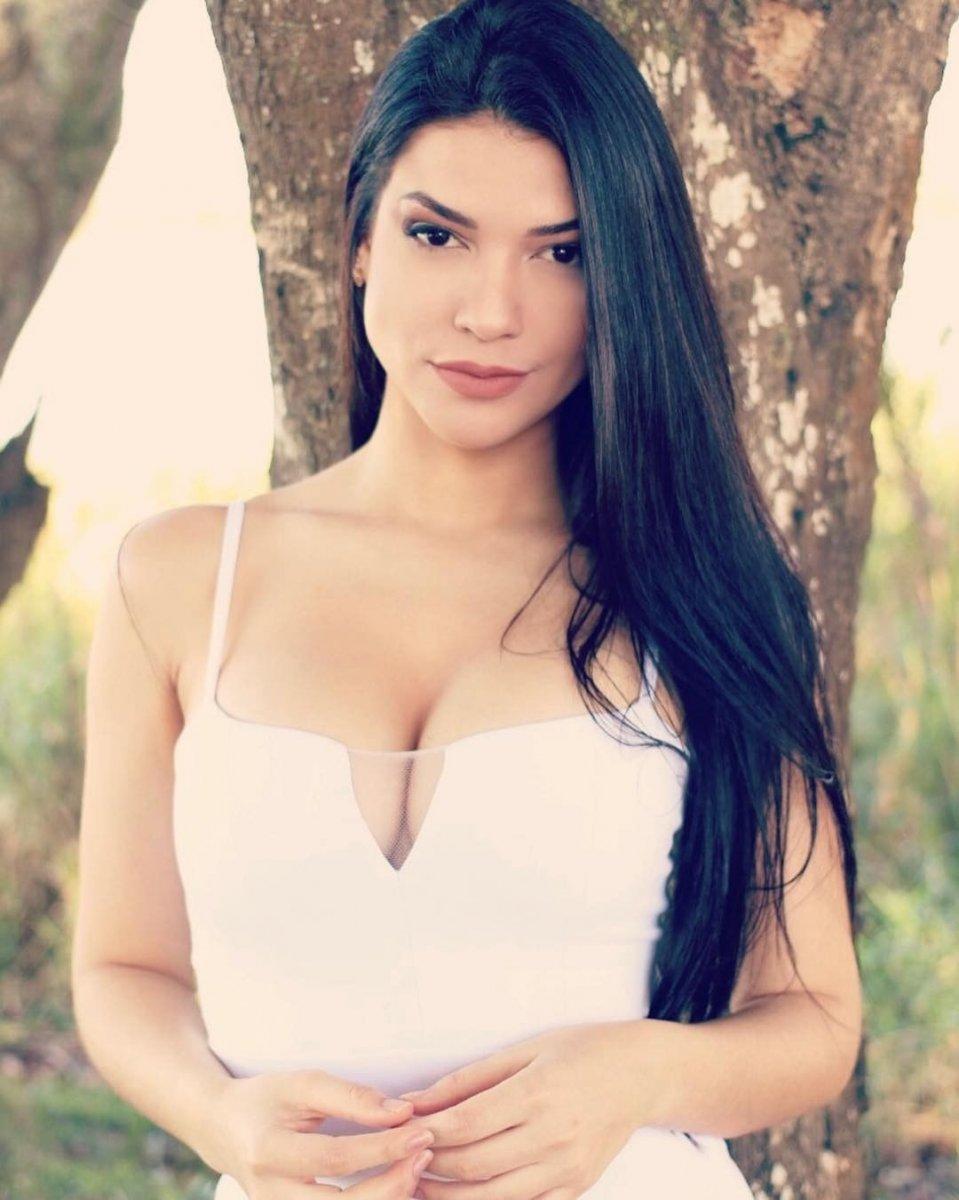 Bademcik ameliyatı olan tescilli güzel hayatını kaybetti