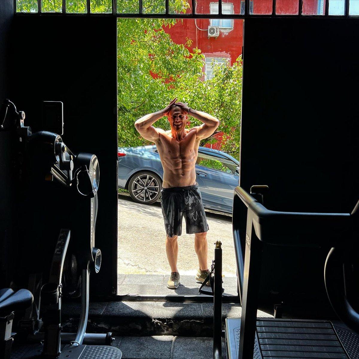 Hande Erçel ile Kerem Bürsin aynı gün sezon açtı