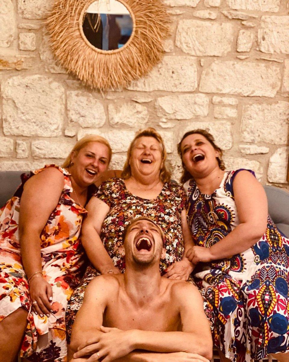 Caner Erkin'in aile fotoğrafı