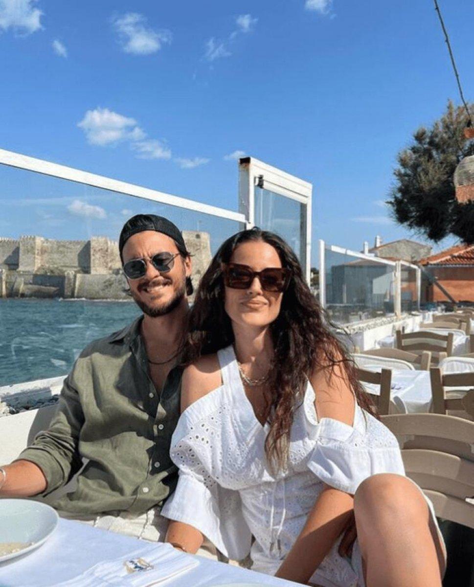 Pelin Akil: Anıl  çok saçmalıyor