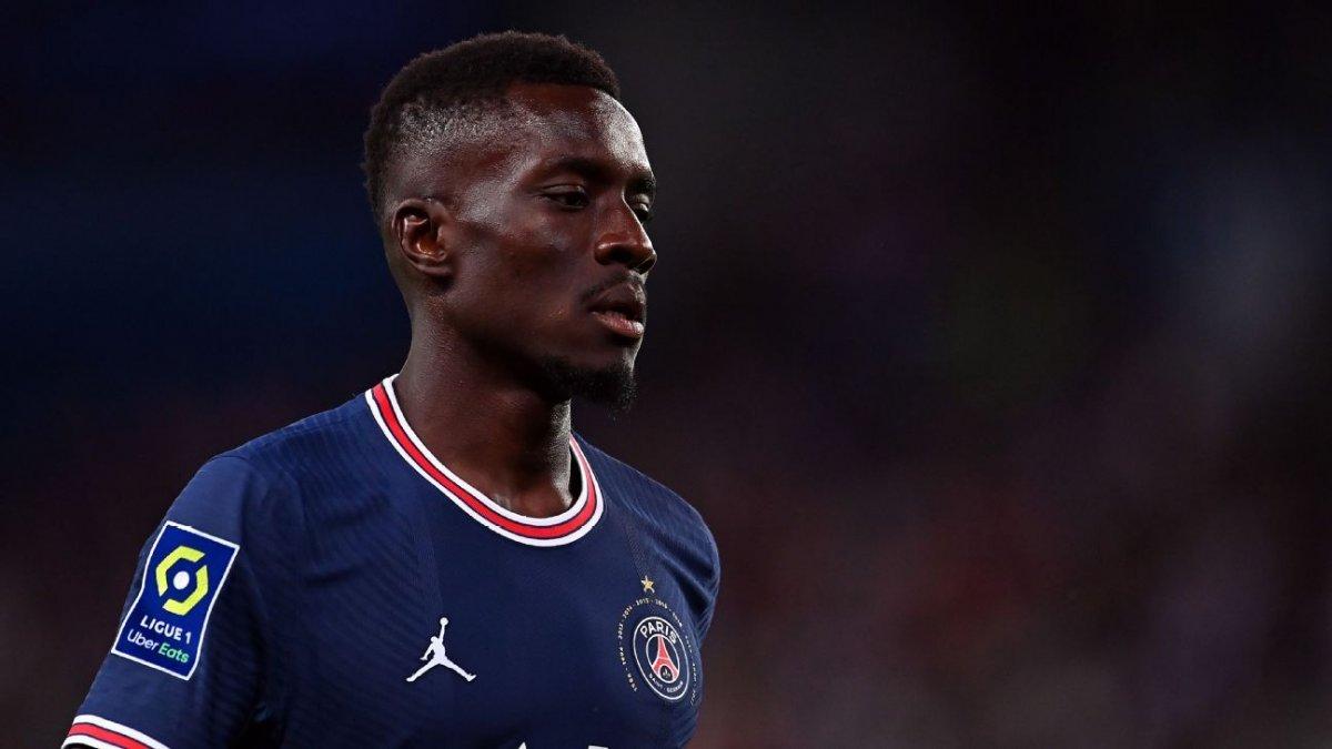 Idrissa Gueye, PSG'den ayrılmak istiyor