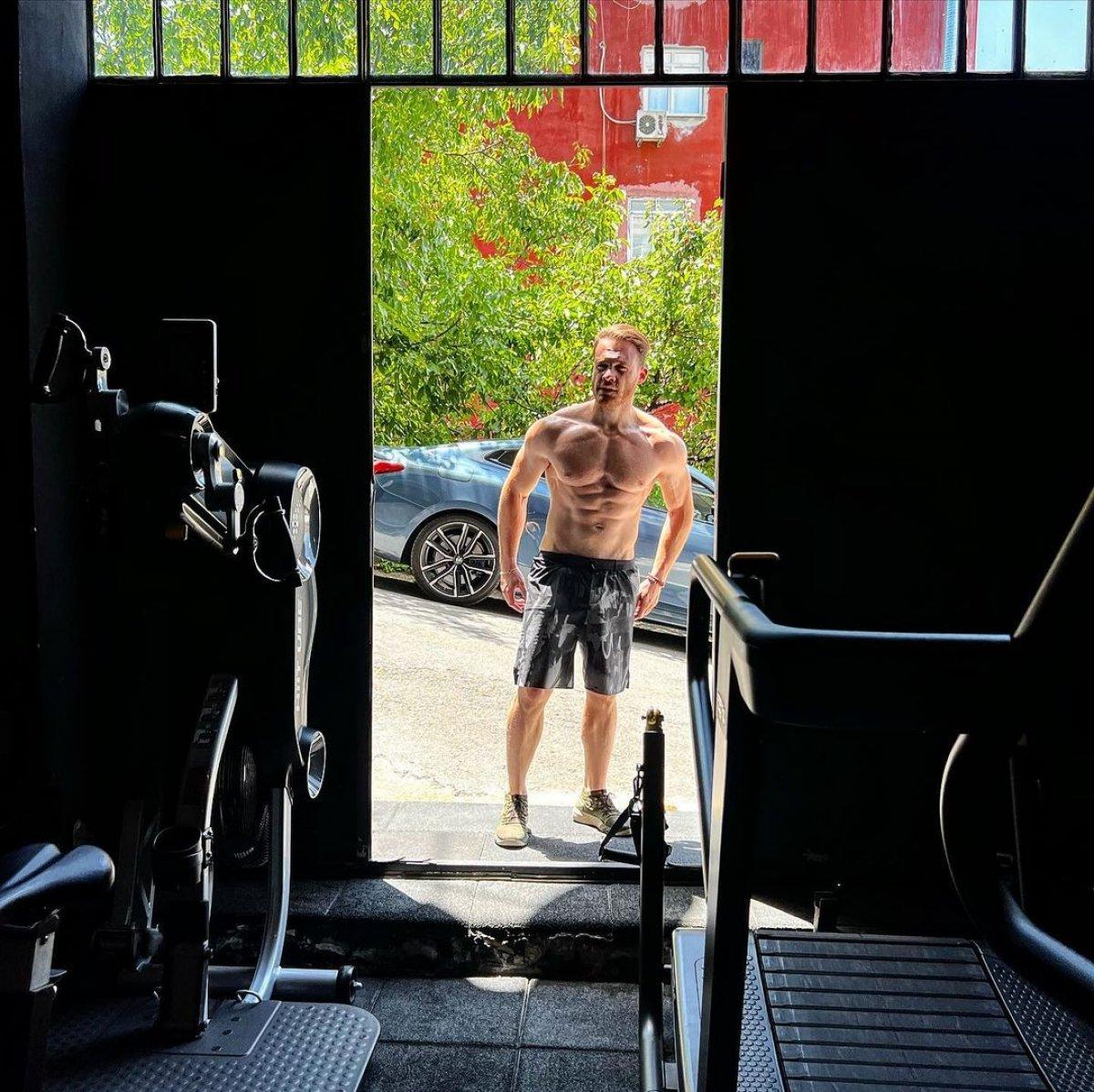 Hande Erçel ile Kerem Bürsin aynı gün sezon açtı