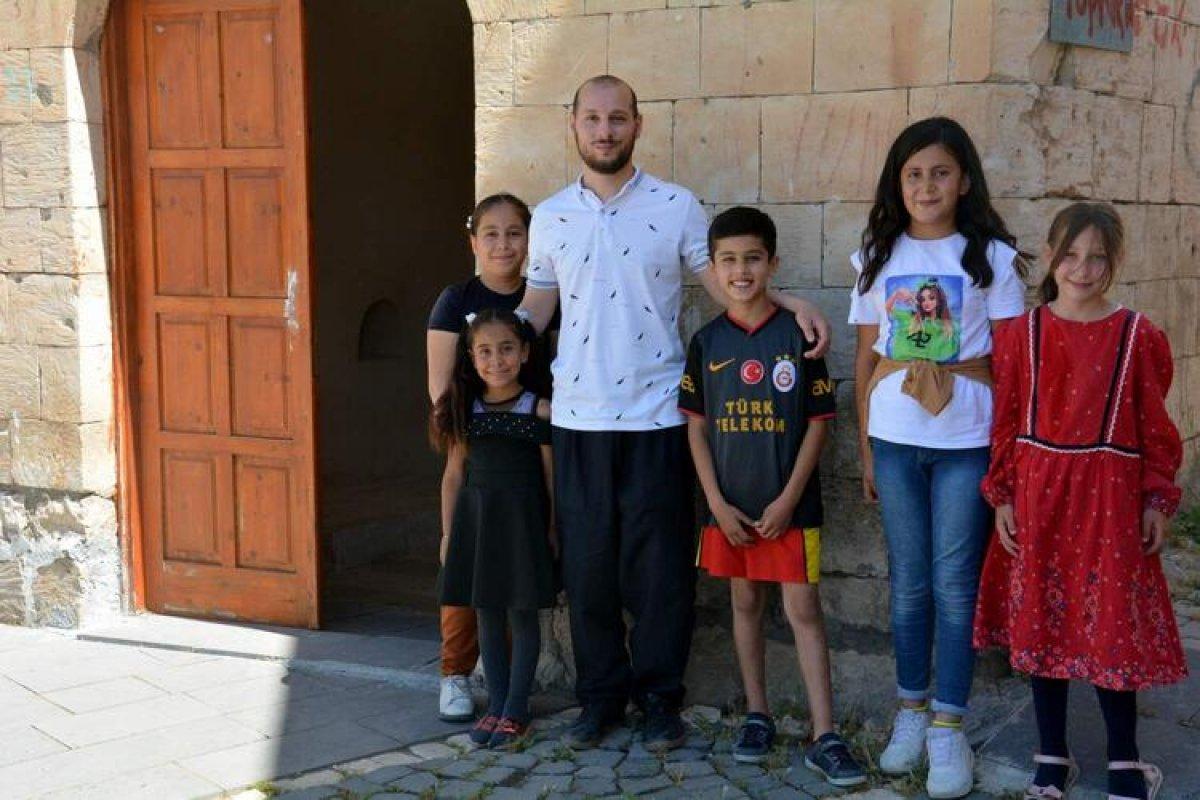 Milanolu Stawan Müslüman olup Siirt'e taşındı