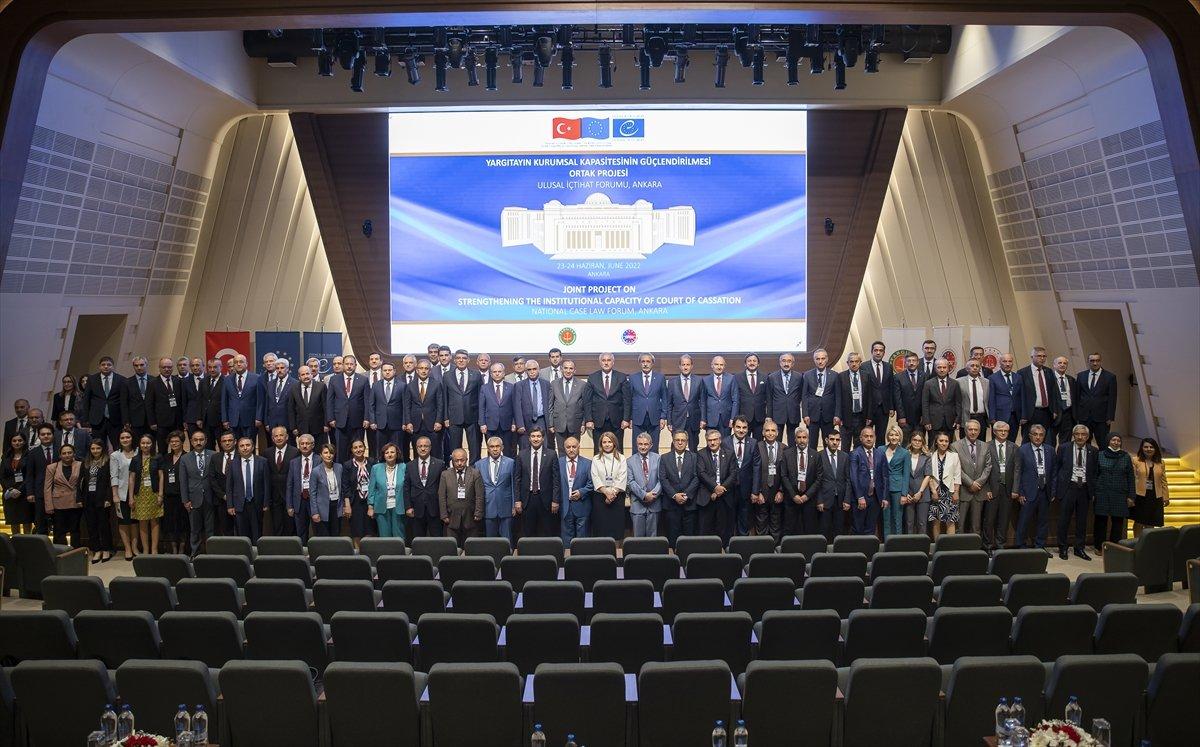 Bekir Bozdağ: Haksız tahrik konusunun tartışmaya açılmasında fayda görüyorum
