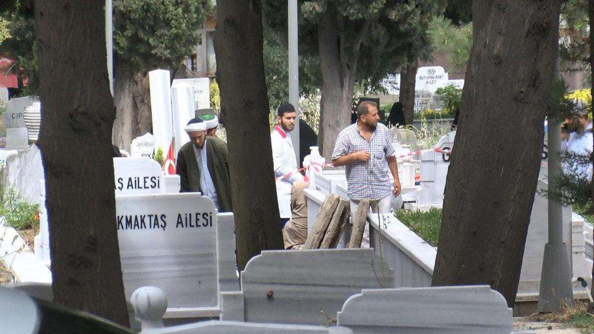 Mahmut Ustaosmanoğlu, şeyhinin yanına defnedilecek