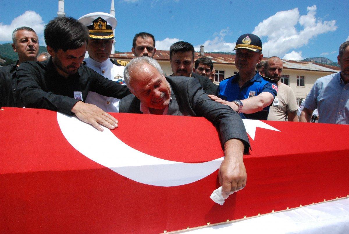 Kıbrıs'ta şehit olan Uzman Çavuş Fatih Özkaya, Bartın'da toprağa verildi