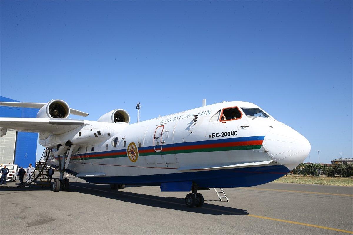 Azerbaycan, yangın söndürme çalışmaları için amfibi uçağı gönderdi
