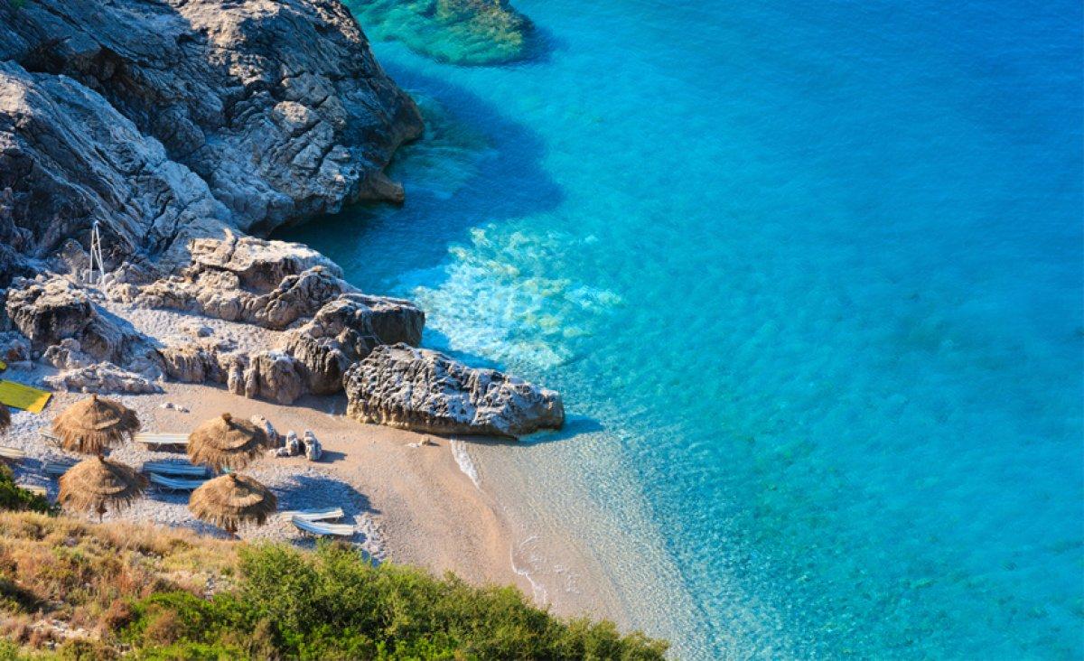 Çiçeği burnunda çiftlere: Balayı için en ucuz ve muhteşem 6 ülke!