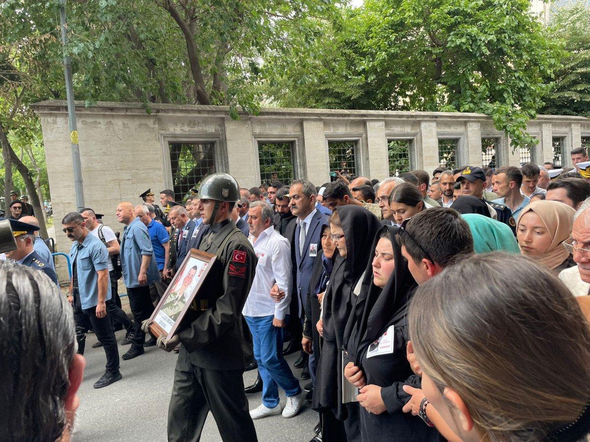 Şehit Uzman Çavuş Sercan Baş son yolculuğuna uğurlandı