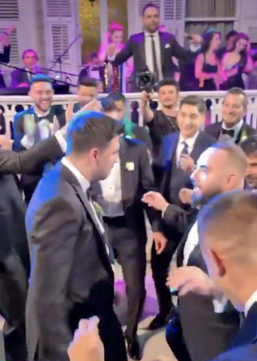 Ozan Tufan ve Cengiz Ünder'in düğünde eğlenceli anları