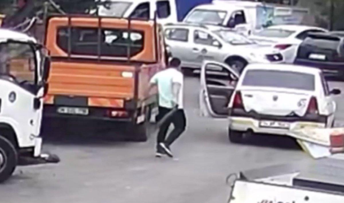 Şişli'de kayınpederi olan amcasını öldüren şahıs kamerada