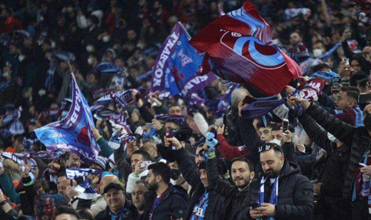 Trabzonspor yeni sezon kombinelerini satışa çıkarıyor! Kombineler ne kadar?
