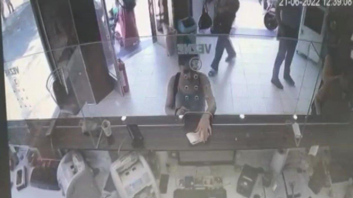 Denizli'de altın dişli dolandırıcı, gazinoda eğlenirken yakalandı