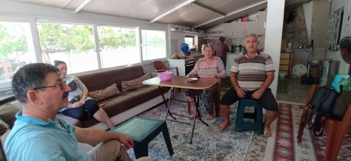 Marmaris'teki yangından etkilenen aile: Artık arıların bal yapacağı ağaçlar kalmadı