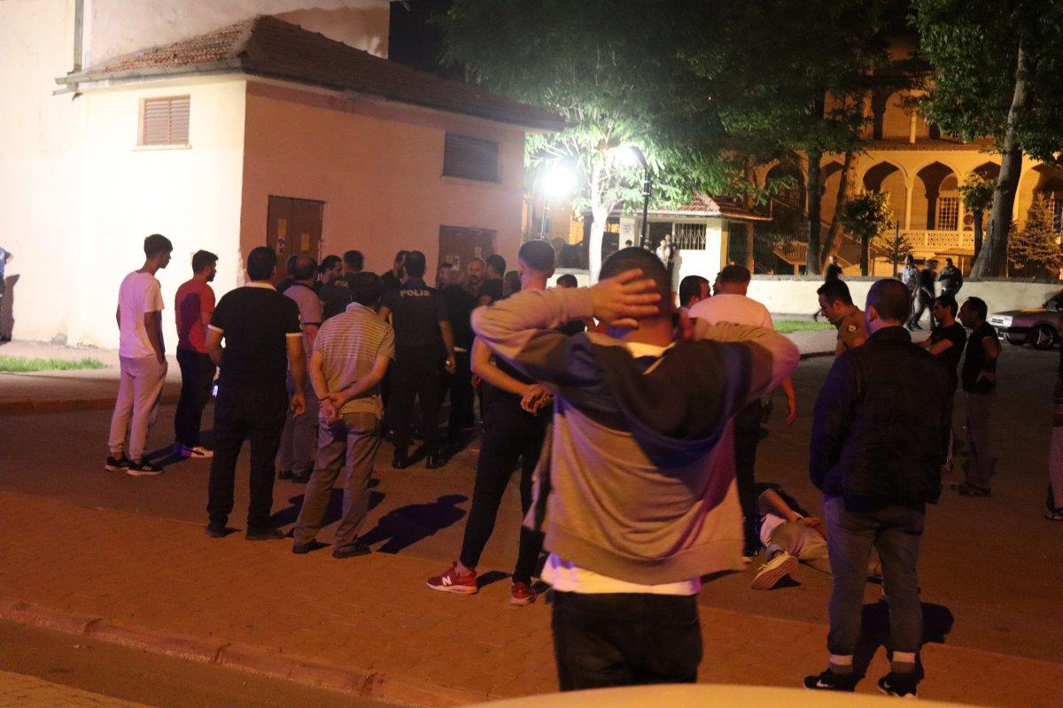 Kayseri'de drift atan araç park halindeki araca vurdu