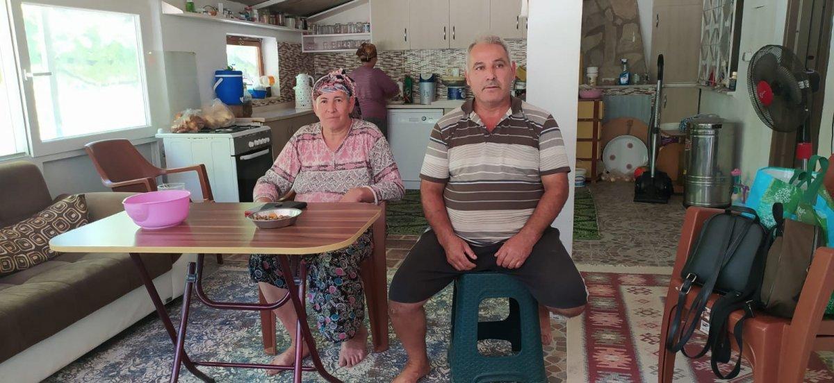 Marmaris'teki yangından etkilenen aile: Artık arıların bal yapacağı ağaçlar kalmadı