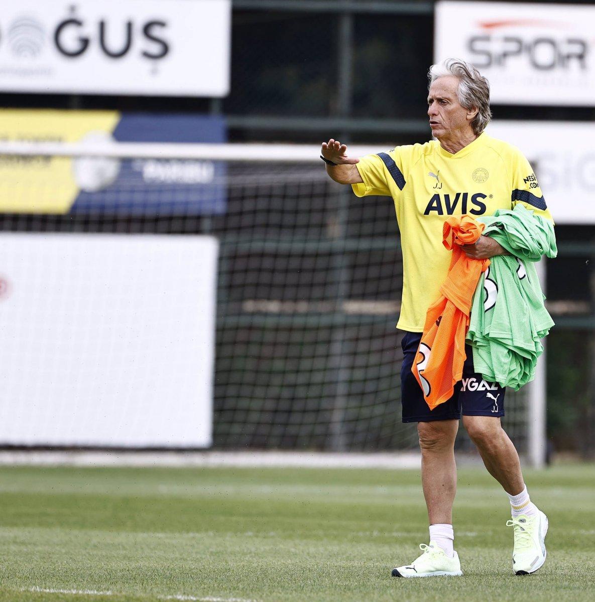 Jorge Jesus'un sezon öncesi kamp raporu