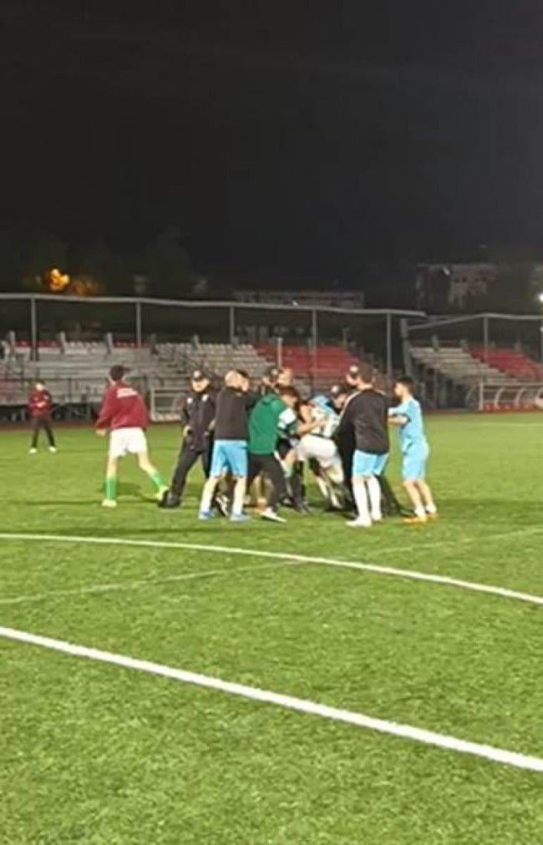Bartın'da iki takım futbolcuları arasında kavga çıktı