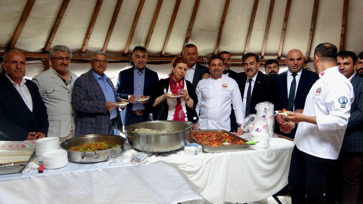 AK Partili Demiröz'den il sayısı haberlerine ilişkin açıklama