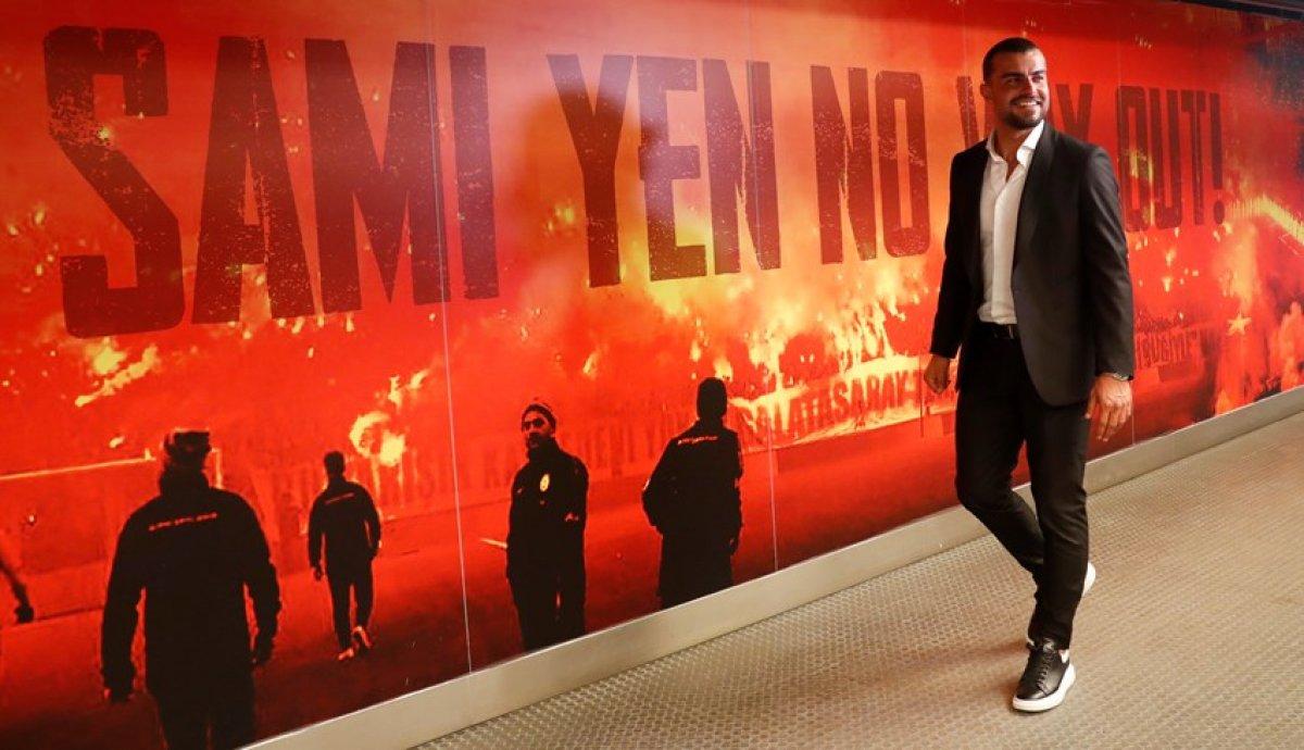 Galatasaray Abdülkerim Bardakcı'yı KAP'a bildirdi