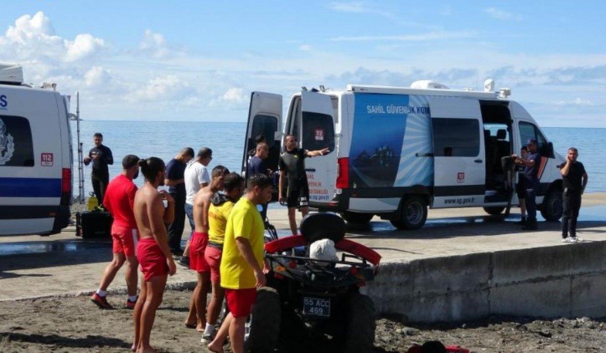 Samsun'da girdiği denizde bayılan genç, hayatını kaybetti