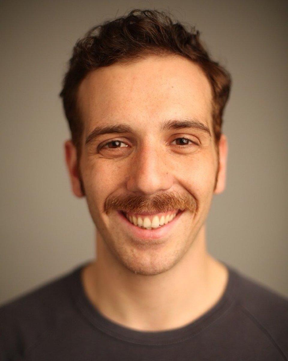 Oyuncu Emre Yetim, darp olayını anlattı