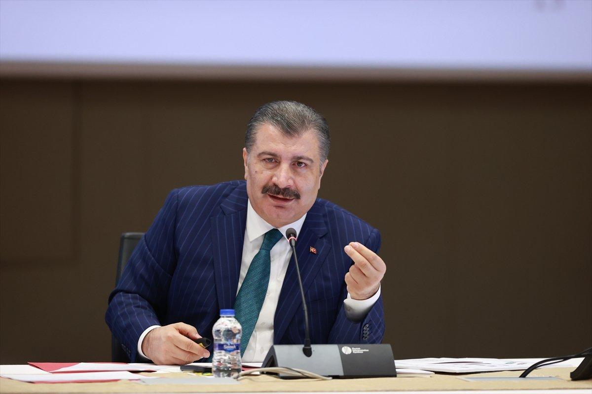 Fahrettin Koca hekimlere malpraktis yasasını anlattı