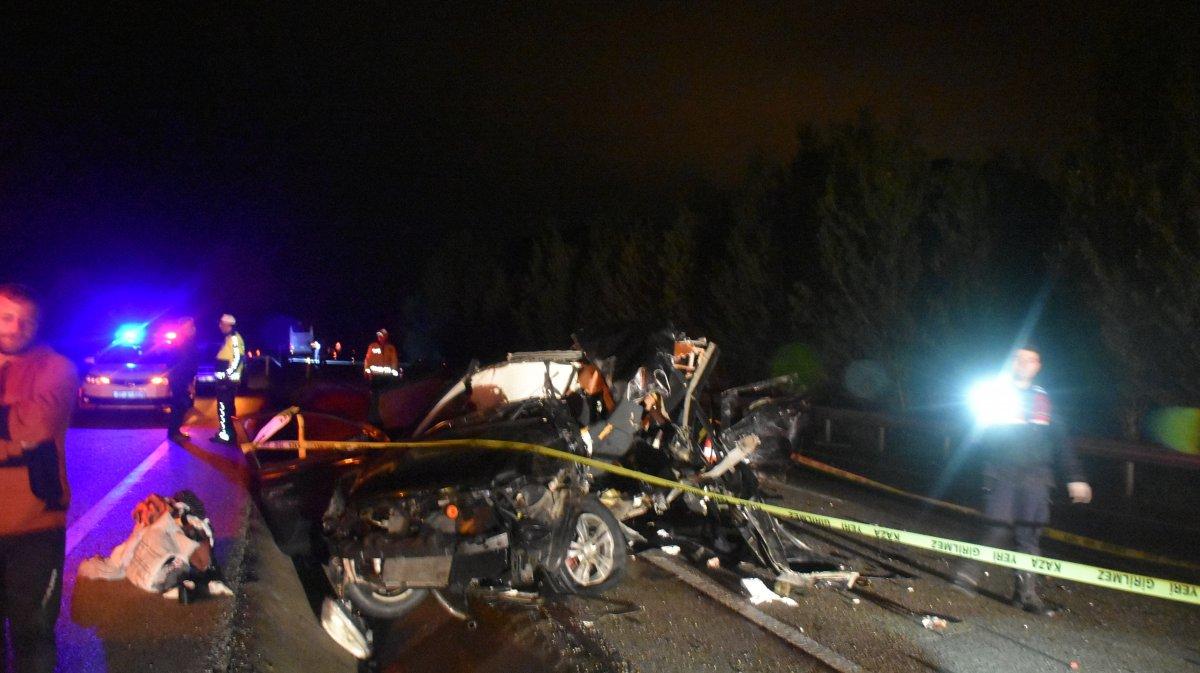 Kastamonu'da otobüs ile araç kafa kafaya çarpıştı: 2 ölü 16 yaralı