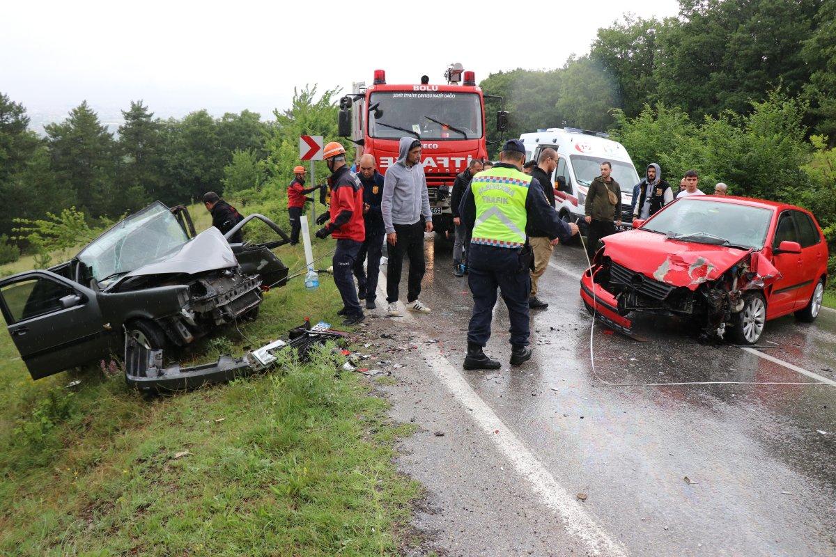 Bolu'daki tabiat parkı yolunda kaza: 5 yaralı
