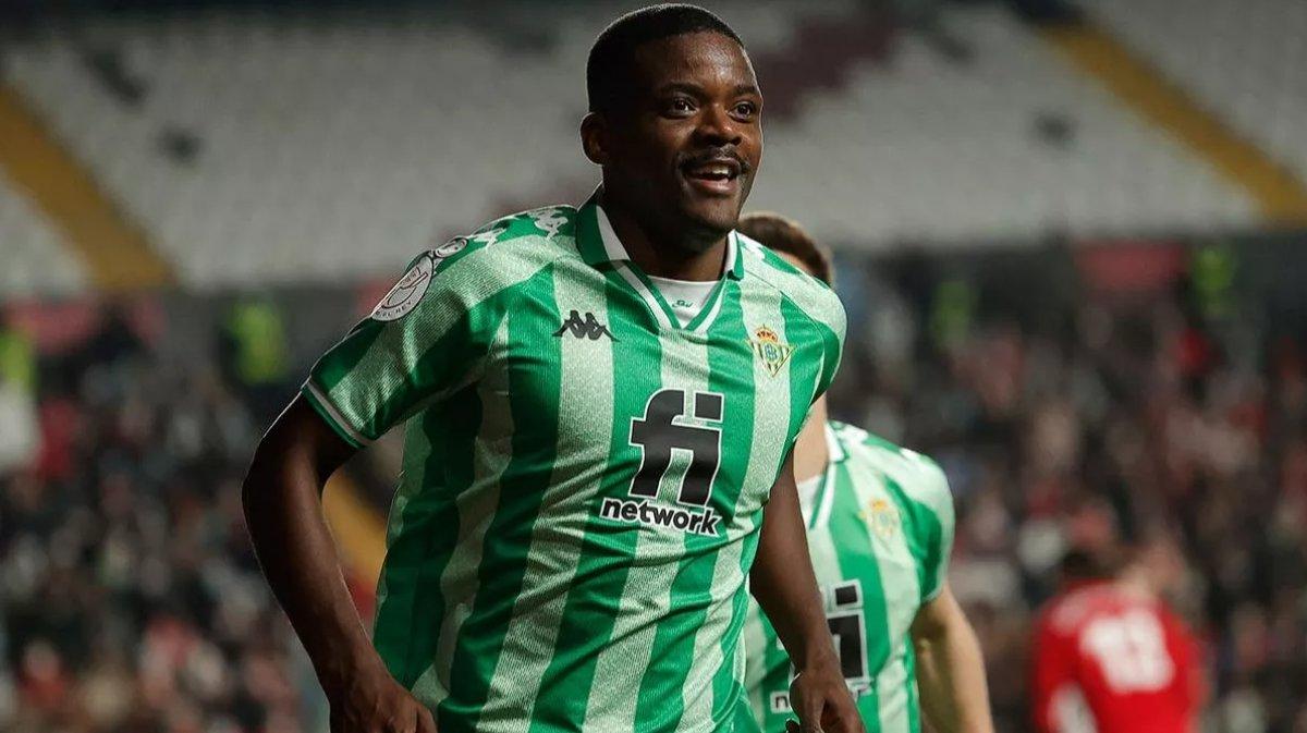 Galatasaray'dan William Carvalho atağı