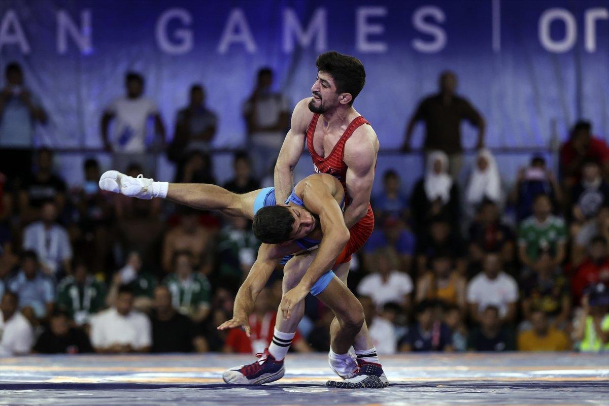 Kerem Kamal Akdeniz Oyunları'nda tuşla şampiyon