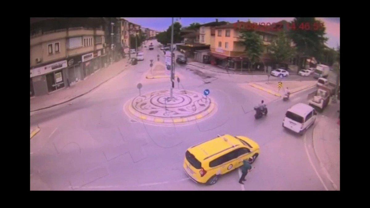 Sakarya'da 500 bin lira dolandıran şahıs, 3 bin 500 aracın incelenmesiyle yakalandı