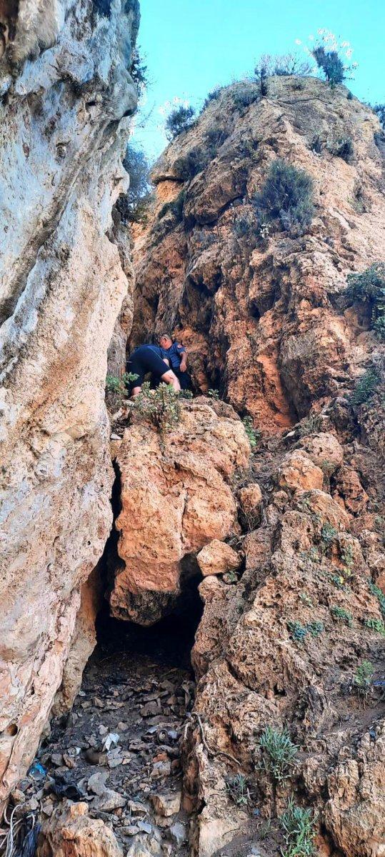 Antalya'da tuvaletini yaparken, falezlerden yuvarlandı