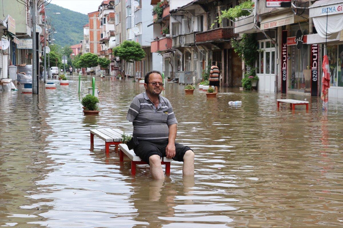 Zonguldak'ta şiddetli yağışlar Filyos Çayı'nı taşırdı