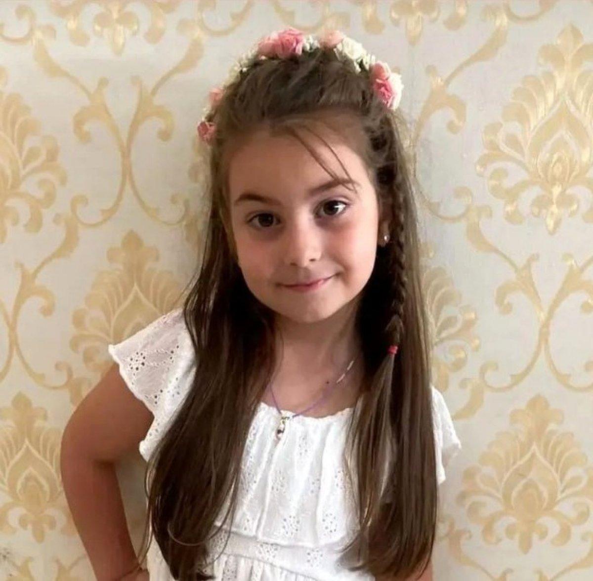 Bursa'da alkollü sürücünün çarptığı minik Zeynep hayatını kaybetti