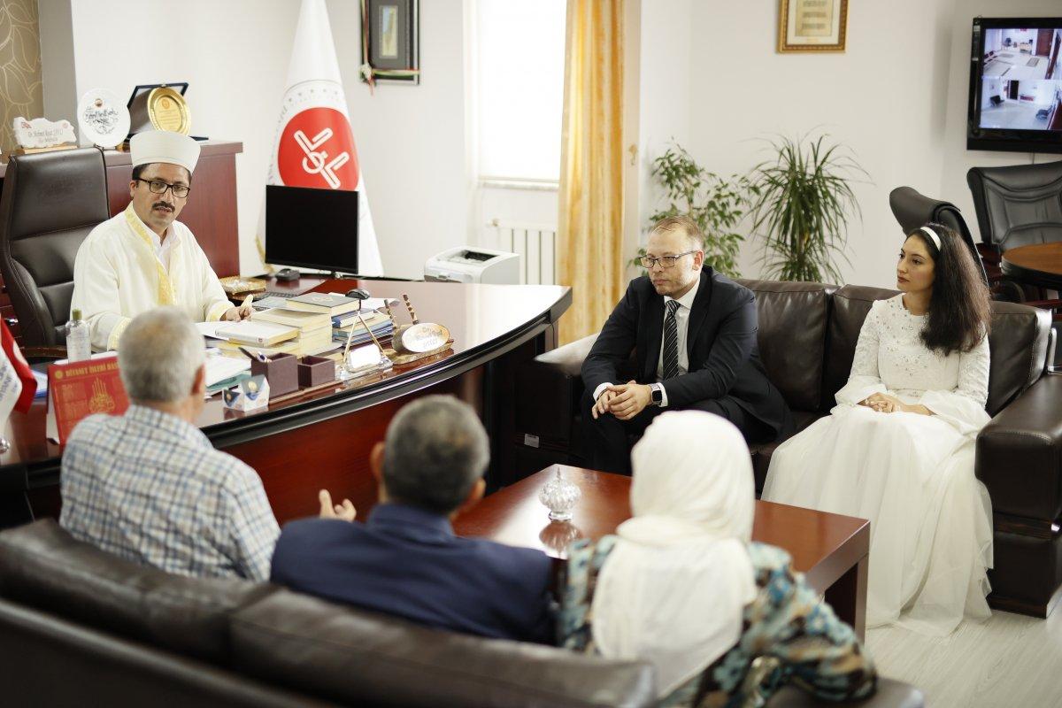 Meksikalı pilot İslam'ı seçti