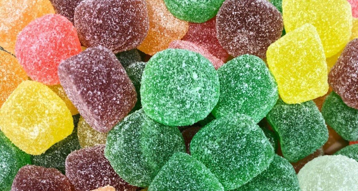 Anında etki ediyor! Diş çürüklerini durduran 10 bitki...