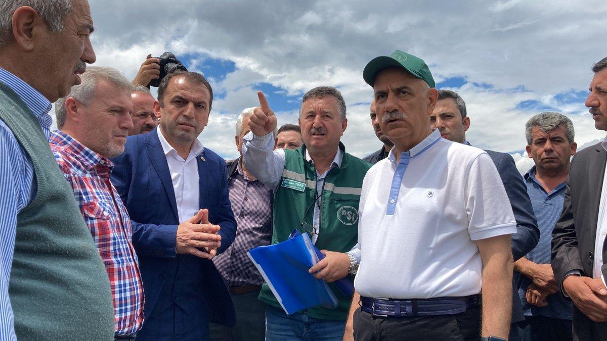 Vahit Kirişci, Kastamonu'da sel sonrası tarım arazilerini inceledi