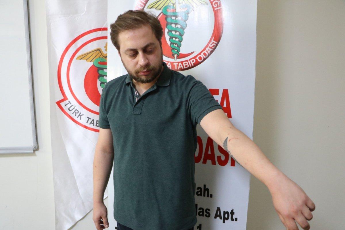 Şanlıurfa’da hasta yakınlarının darbettiği doktor konuştu