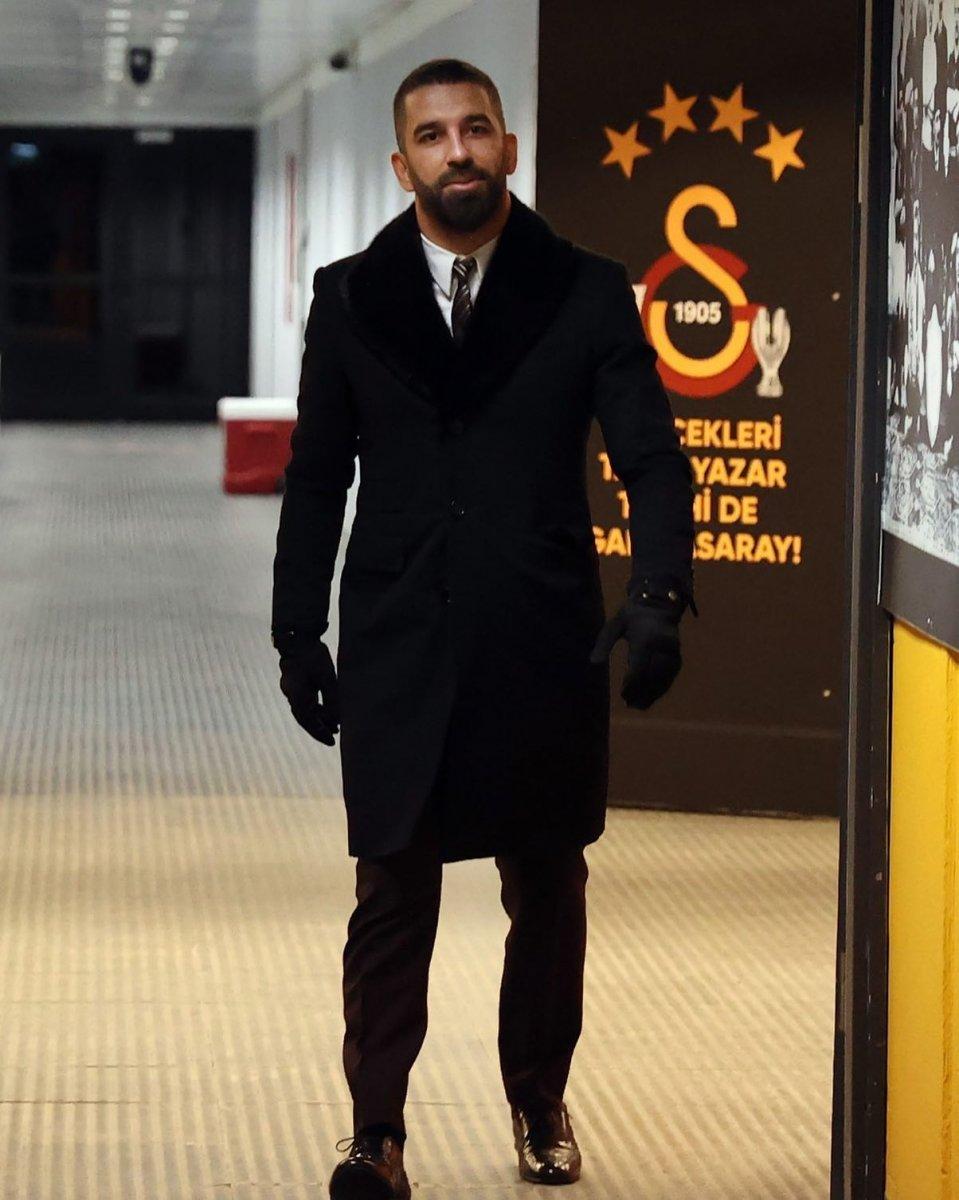 Arda Turan, cinsel taciz davasından beraat etti