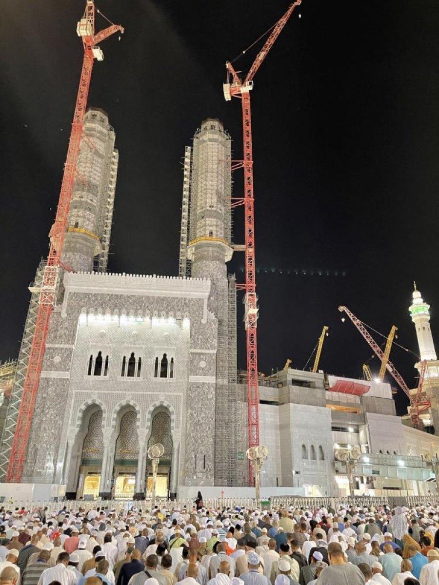 Türk hacı adayları 2 yıllık hasretin ardından kutsal topraklarda